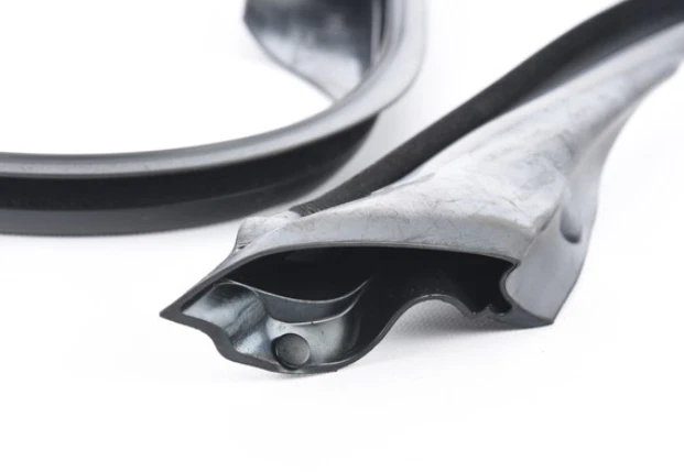 Front Right Door Rubber Seal for BMW F01 F02 740i 750i 740Li 750Li — 第 2/3 张图片