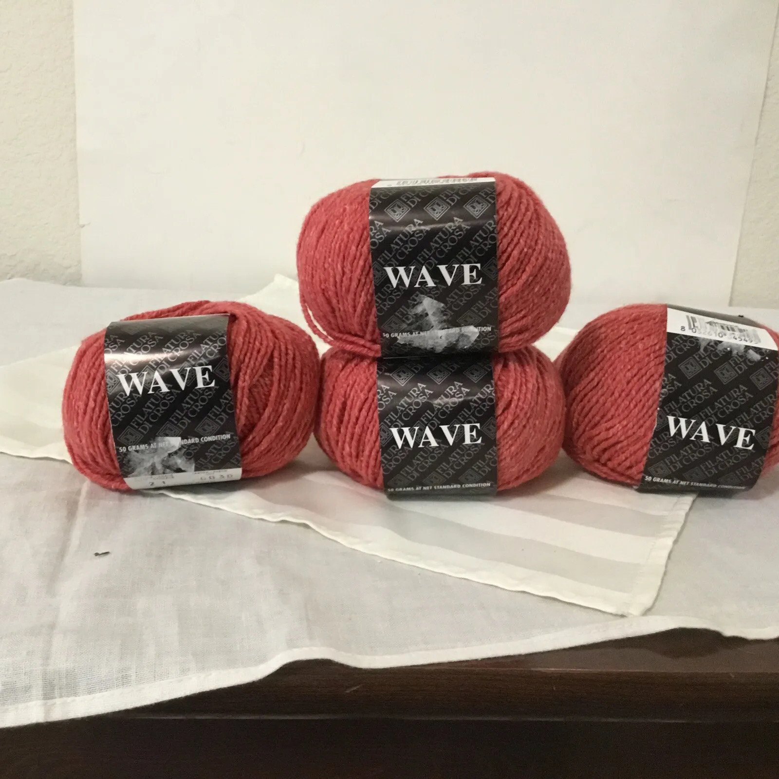 Filatura Di Crosa Wave Yarn Color #30 Merino Wool/Silk Blend 1.75 oz | eBay
