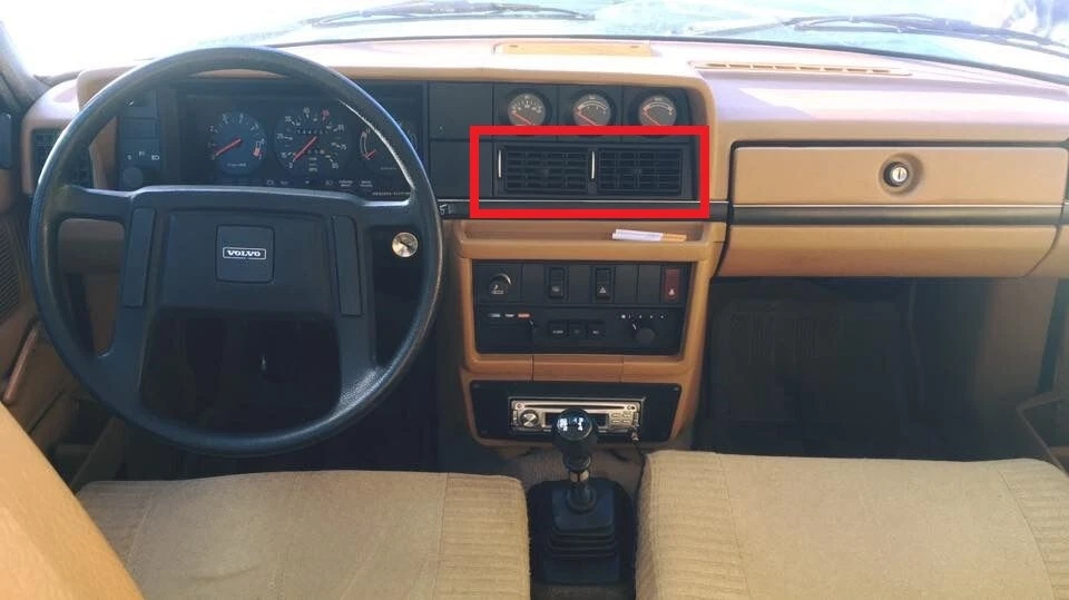 Оригинальный подстаканник для вентиляционной решетки приборной панели Volvo 240 - Изображение 4 из 4