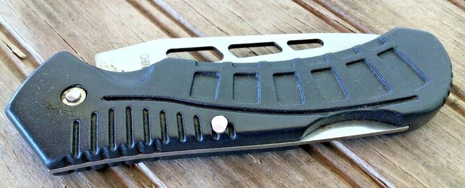 Cuchillo de bolsillo para cubiertos de cola blanca 3" hoja de borde liso negro Foto 4 de 4