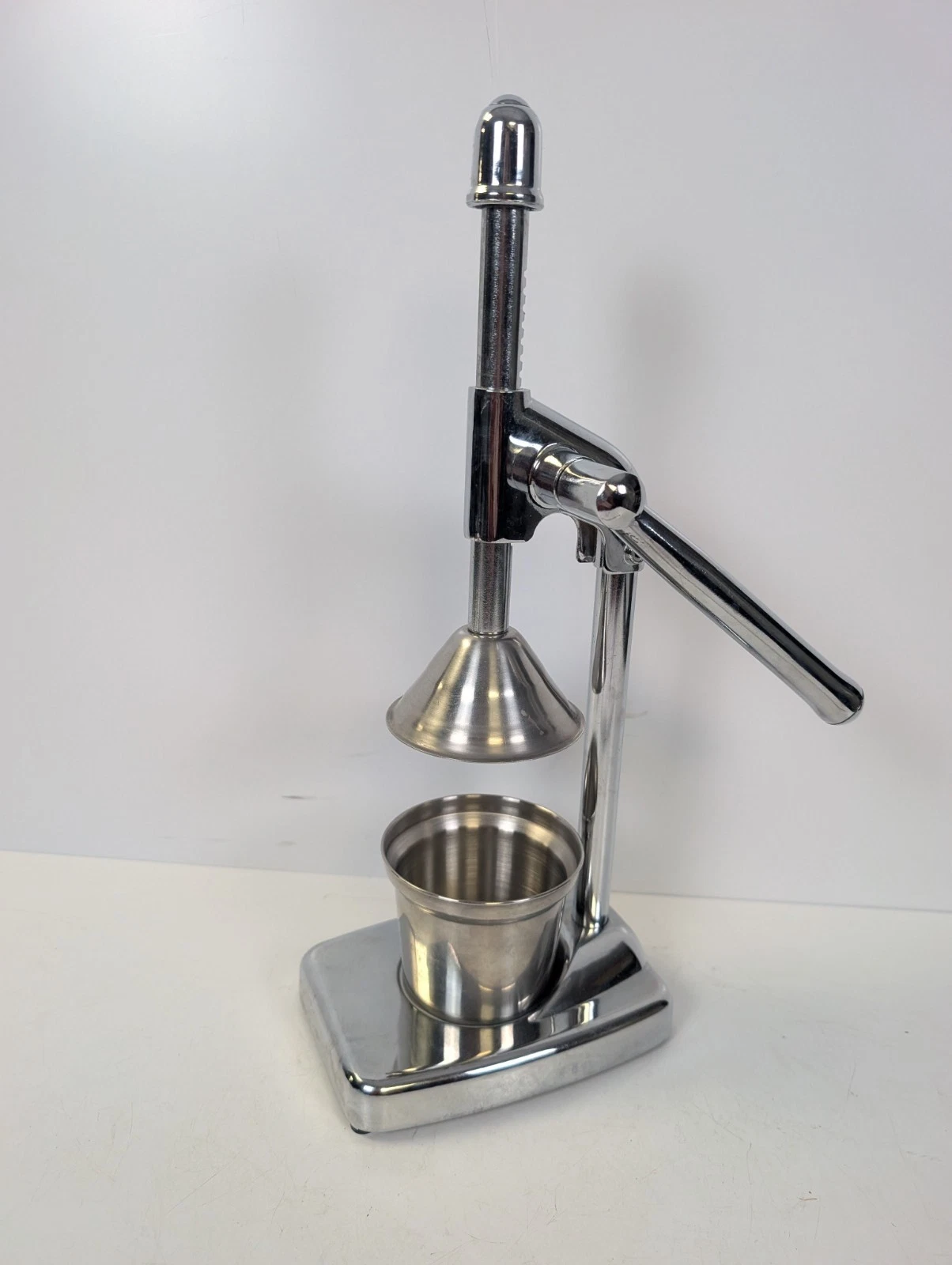 Ruida Stainless Steel Hand Citrus Press Manual Fruit Juicer Bar no middle disc