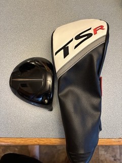 Titleist TSR2 Driver 11 Degree with Headcover Head Only Great Condition RH