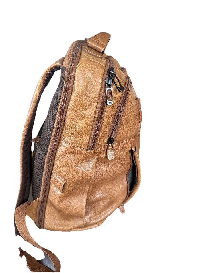 PIQUADRO Mochila de Cuero Marrón Cuero de Becerro Logo Mochila y Bolso para Laptop Foto 3 de 4