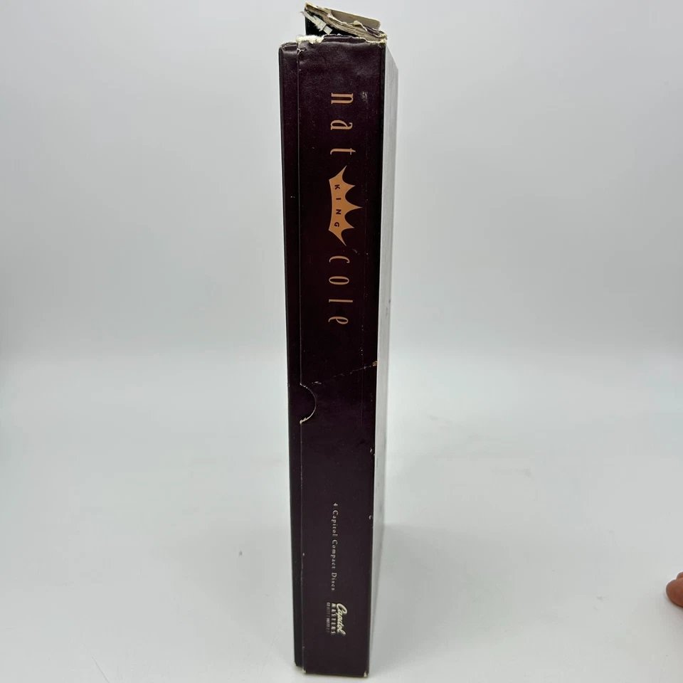 Nat King Cole 4 Compact Discs Boxed Set W/Booklet D 217061 Capital Records 1992 Foto 3 de 4