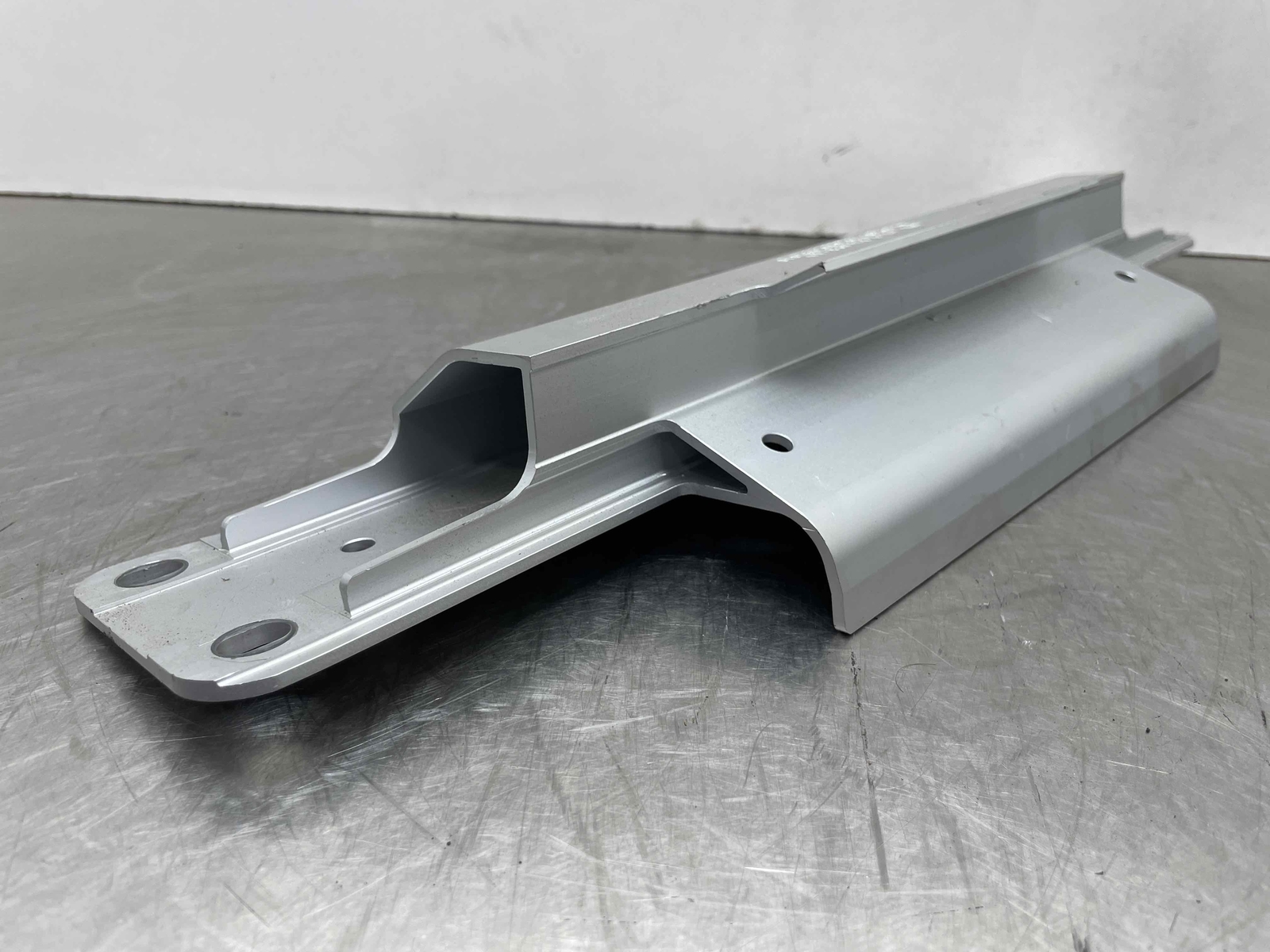 2010 ASTON MARTIN RAPIDE OEM REAR BACK SEAT BRAKET PLATE AD43-314A98-AA