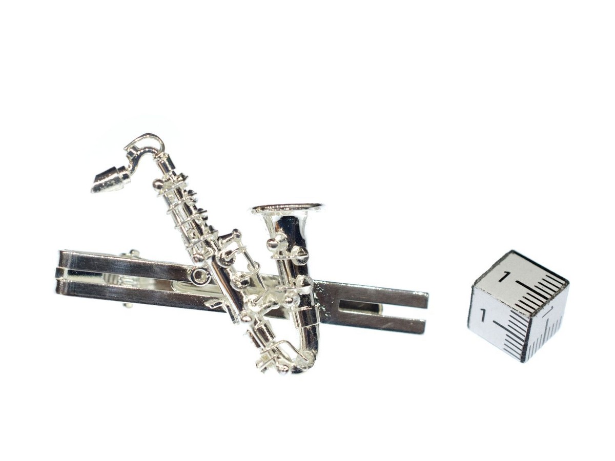 saxophone tie clip