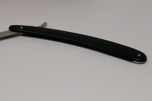 Navaja de afeitar Premier Cutlery de borde recto 551 hecha en Alemania - Imagen 7 de 15