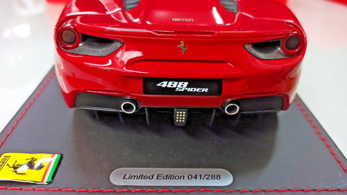 BBR 1:18 FERRARI 488 Spider rosso tristrato 2015 limited 288 - Foto 3 di 7