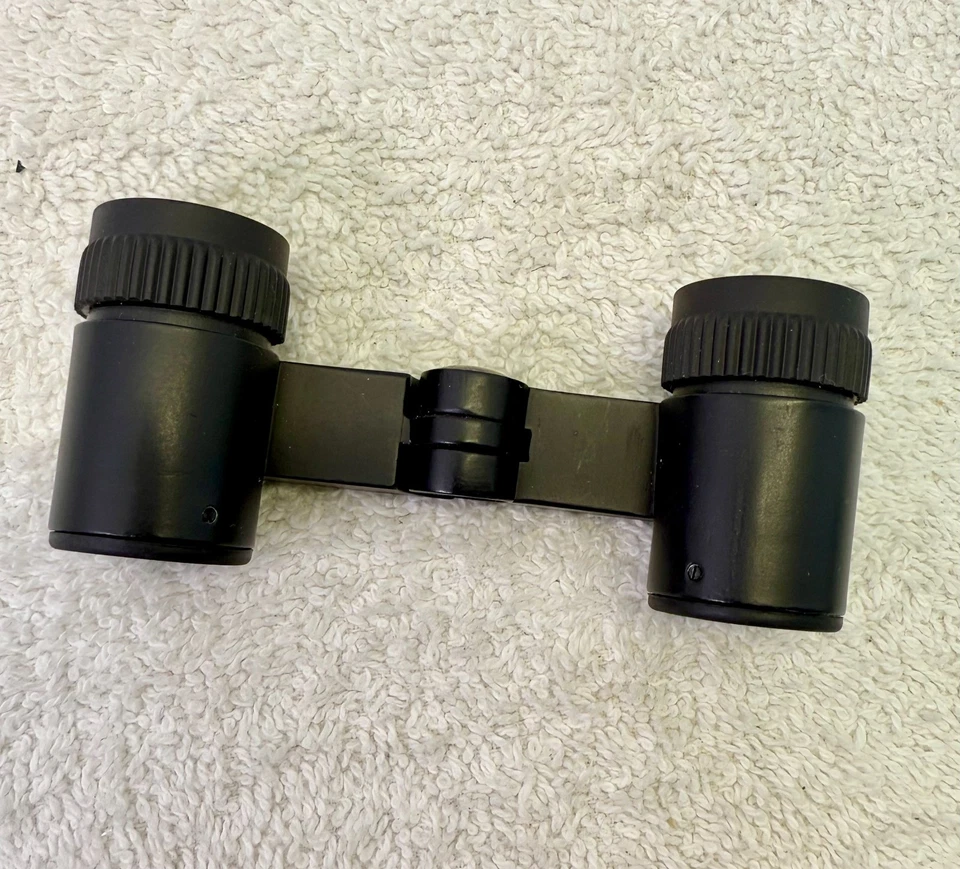 Bushnell Compact Mini Binoculars 2.5 x 17.5 FOV 720ft at 1000 YDS with case - Image 4 of 4