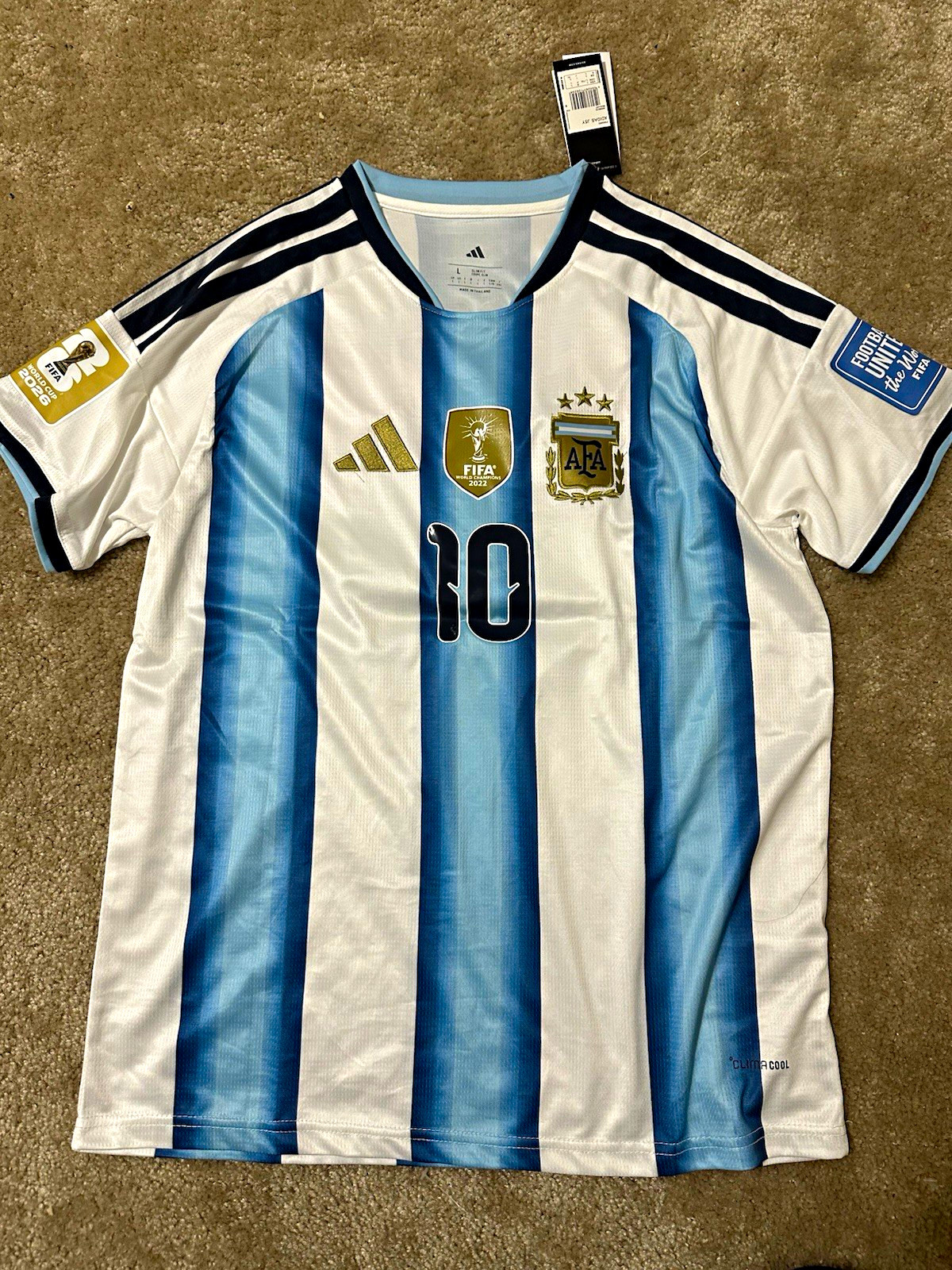 adidas Argentina Lionel Messi #10 Men's L Soccer Jersey White/Blue FIFA 2022
