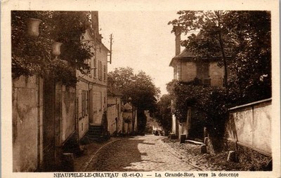 78 NEAUPHLE LE CHATEAU - die große Straße, zum Abstieg