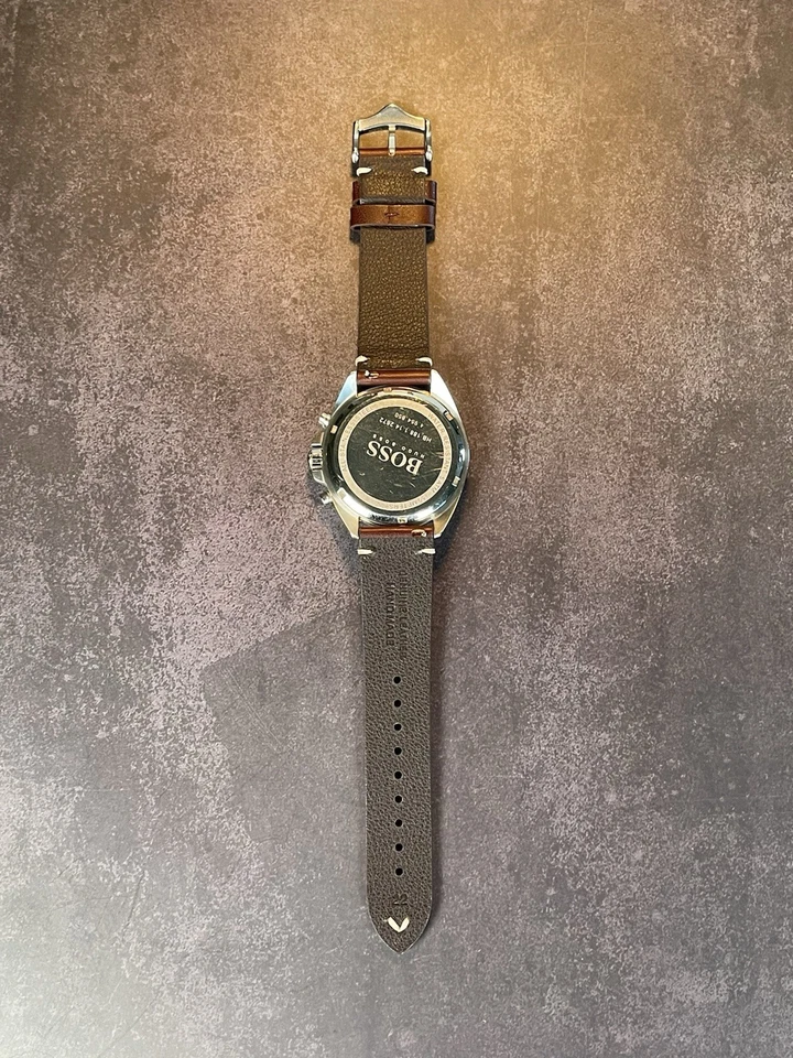 Reloj para hombre Hugo Boss HB188114 46mm caja de acero inoxidable y correa de cuero marrón Foto 2 de 4