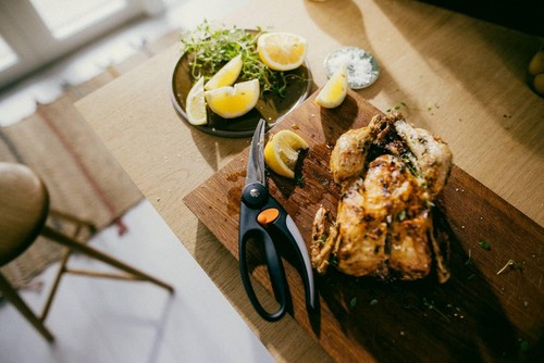 Fiskars Geflügelschere Functional Form Edelstahl Kunststoff Küchenschere 25cm - Bild 4 von 12