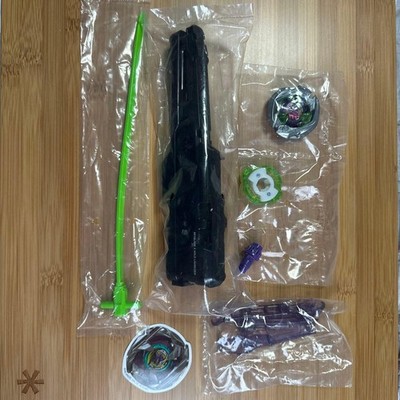 Beyblade X UX-09 Samurai Saber 2-70L Spinning Top Toy New