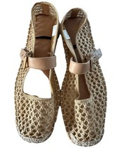 Time and Tru Women's Flats Tan Size 8.5