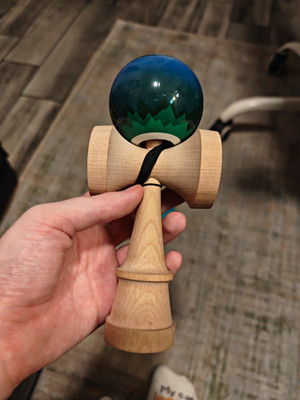 Sol Kendamas X Kendama USA Craft Parks & Rec Tour Mod - Birch Ken, Beech Tama