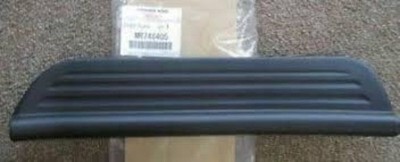 GENUINE MITSUBISHI OEM LANCER EVOLUTION EVO5 CP9A REAR RH SCUFF PLATE MR748405