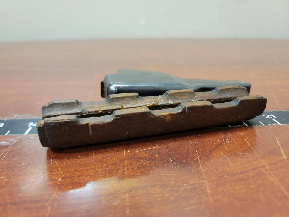 Cargador redondo Norinco Factory 10 con guardamanos superior  Foto 2 de 4