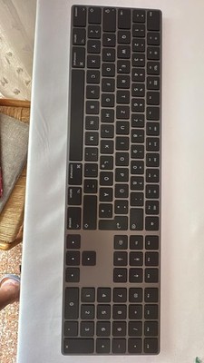 Apple Magic Keyboard Tastatur A1843 Layout DE
