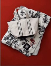Victoria  s Secret Cozy Plush Tote  Blanket