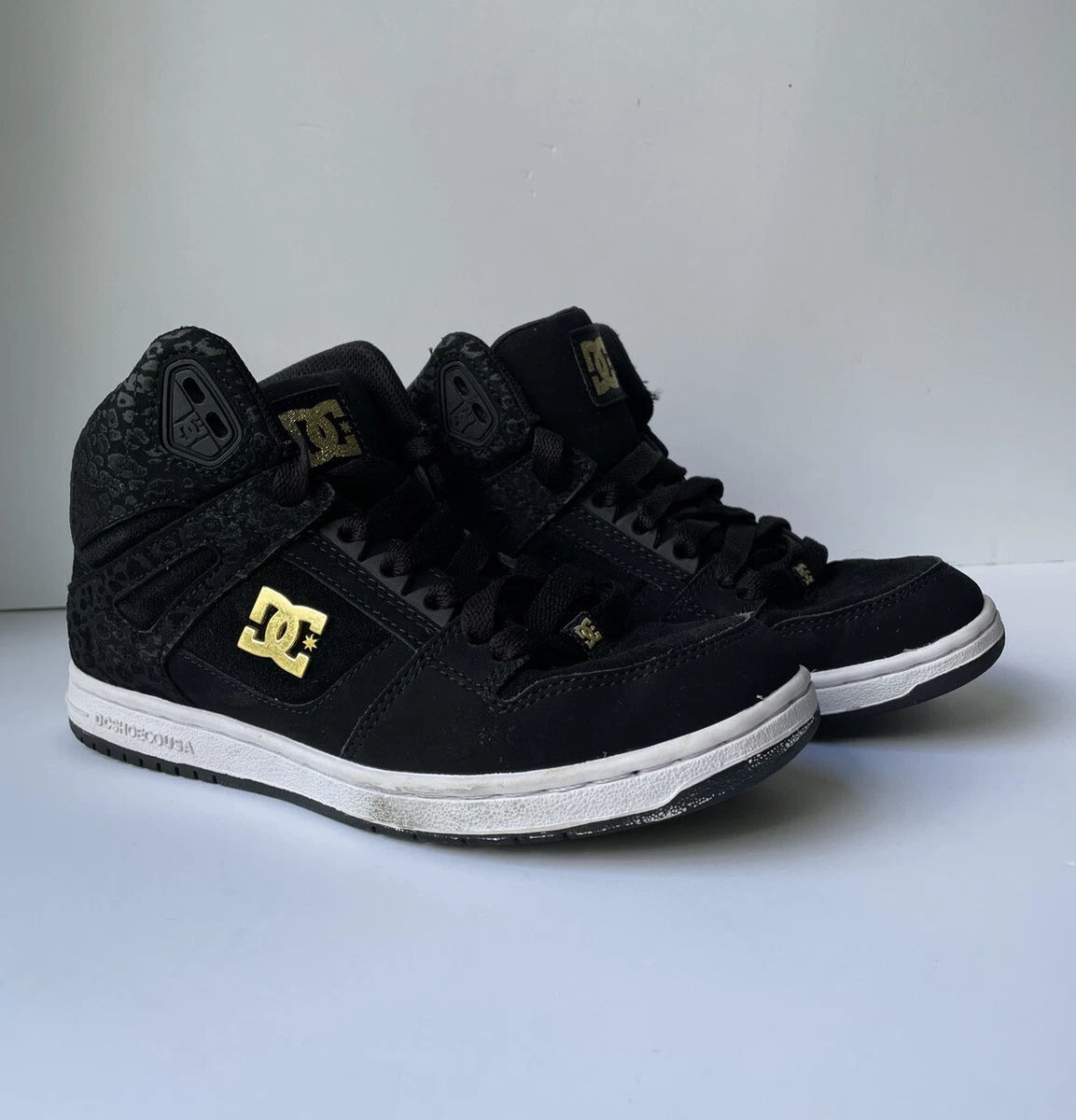 DC Rebound TX Black Gold Sneaker Mid Top Size 6 Skateboard Shoe