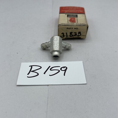 NEW TECUMSEH CARBURETOR DUAL HOSE FITTING FITS SNOW BLOWERS 31835