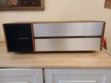 Nordmende Spectra Futura - Radio moderna metà secolo Space Age, anni '60. 