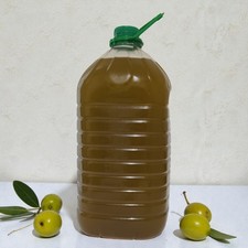 Unrefined High Phenolic Moroccan Premium extra virgin Newly pressed Olive Oil.