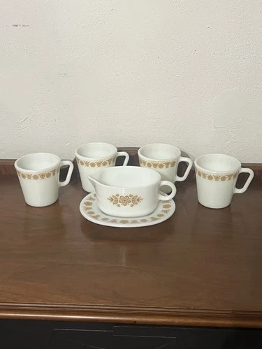 Vtg Pyrex Butterfly Gold Gravy Boat & Underplate 77-B 77-U, 4 Mugs Lot