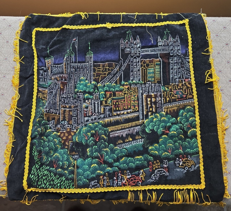VINTAGE SOUVENIR BLACK VELVET PAINTED PILLOW CASE--CITY/CASTLE SCENE--17" X 17"