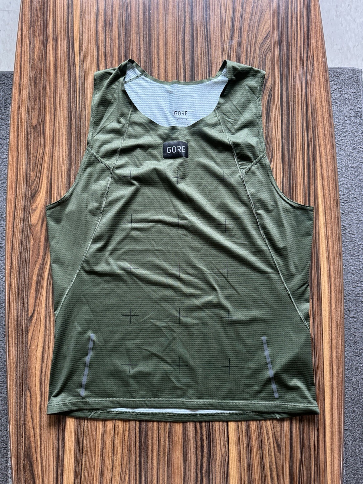 GORE WEAR Contest Daily Singlet Men’s Medium Green Running Racing Shirt