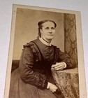 Rare Antique ID'd American Wife Mrs. Dr. A. A. Plimpton Massachusetts CDV Photo! — photo 1