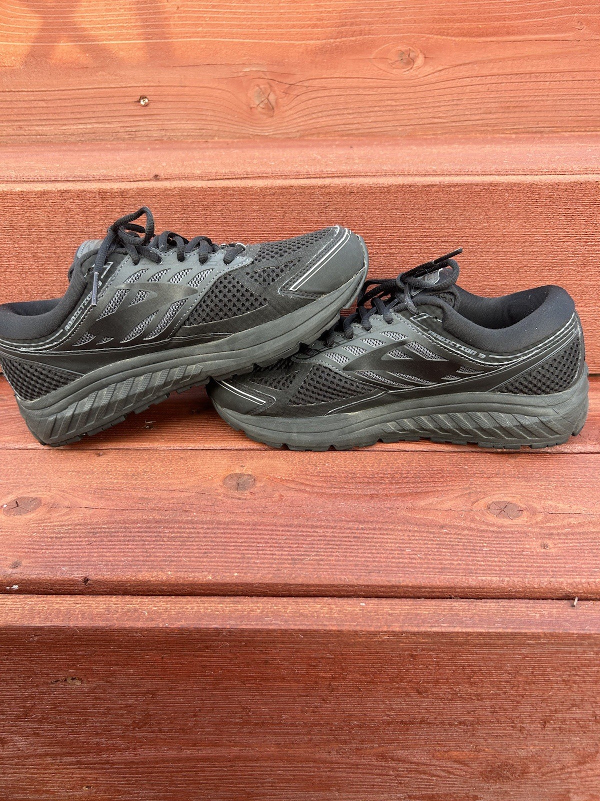 SAOLA Scarpe da corsa Brooks Addiction 13 da uomo taglia 8 5 2E larghe nero ebano 1102612E071