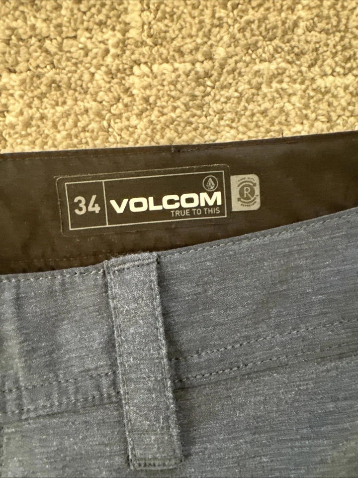 Volcom Shorts Mens 34 Blue Hybrid Lightweight Casual Comfort Golf Chino - Image 3 of 4