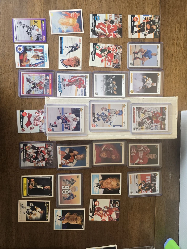 1991-92 Upper Deck Hockey Complete Set. Mint Condition. Plus Tons Of Extra Cards - Image 2 of 4