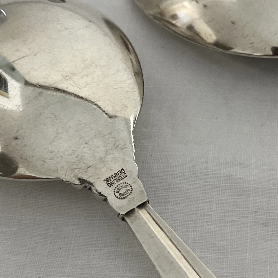 Georg Jensen Dinamarca “Acanthus” Cuchara y tenedor para servir de plata de ley 8,75” Foto 3 de 4