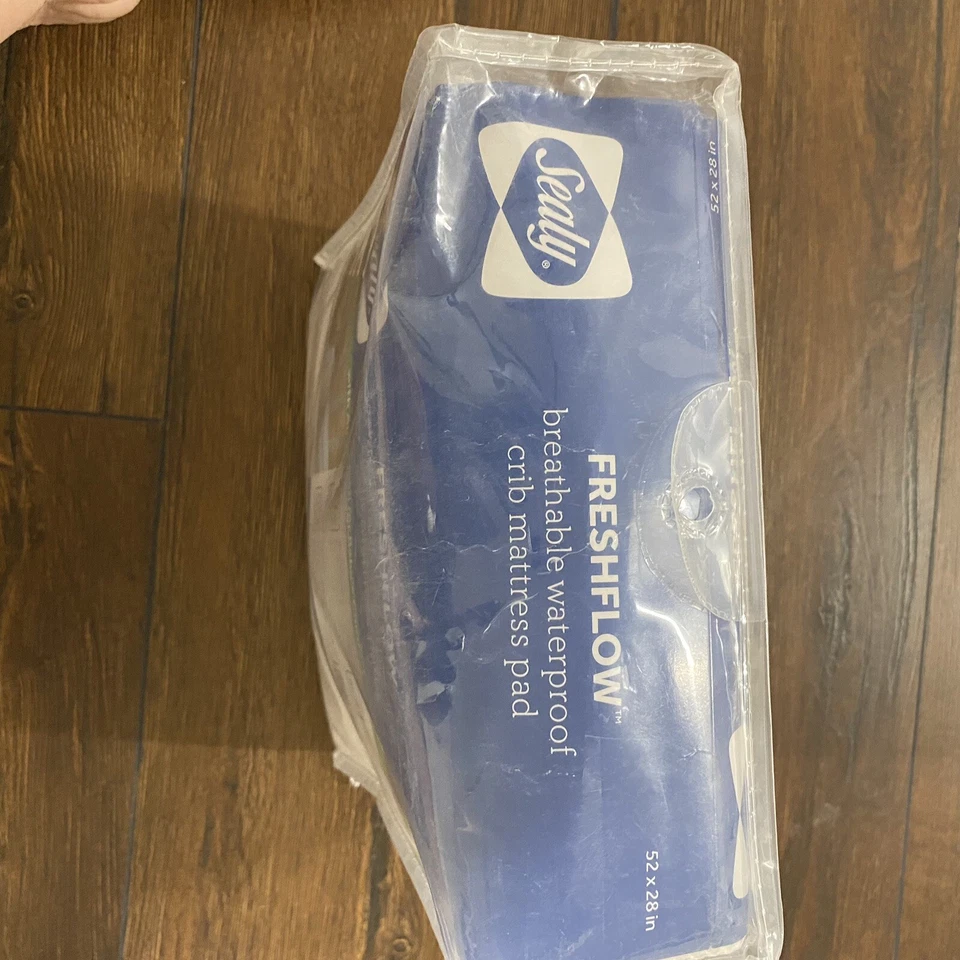 Almohadilla de colchón para cuna de bebé SEALY impermeable protección contra manchas 52"×28" ajustada nueva Foto 3 de 3