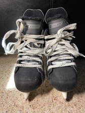 BAUER SUPREME ONE05 YOUTH 10 HOCKEY SKATES