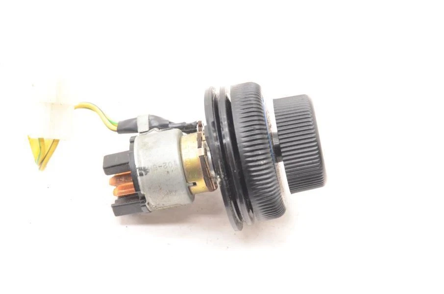 1983-1984 PORSCHE 944 2.5L HEAT AND AC CONTROL SWITCH 477959530 - Image 3 of 4