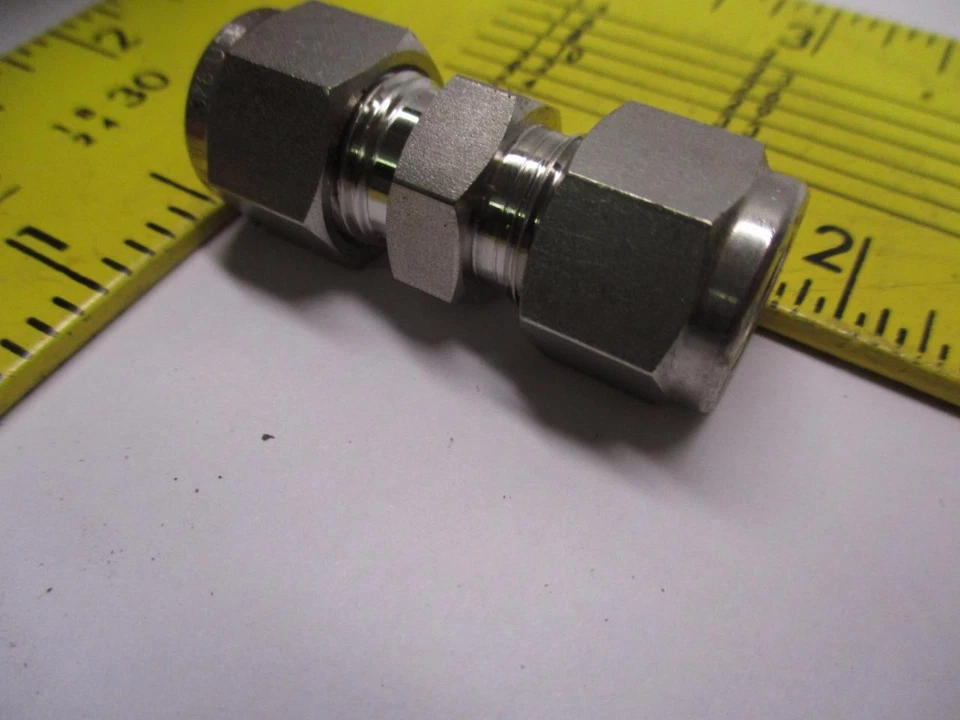 Unión de tubos Ham-Let 762L-SS-3/8 3/8" OD 316 acero inoxidable Foto 4 de 4