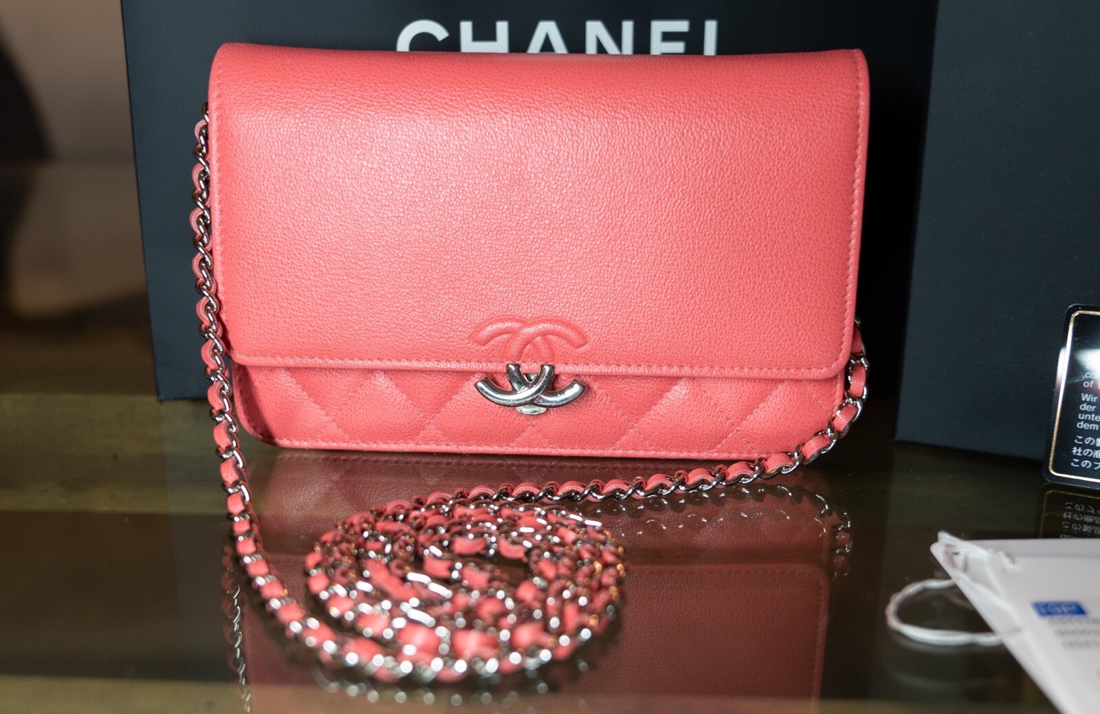 Chanel Wallet on Chain Coral Caviar Leather *LIKE N*E*W* GIFTABLE
