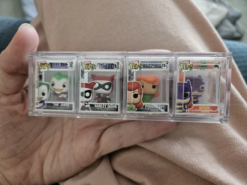 Lot Of 4 Bity Pops Batman Posion Ivy Joker Batgirl W Case