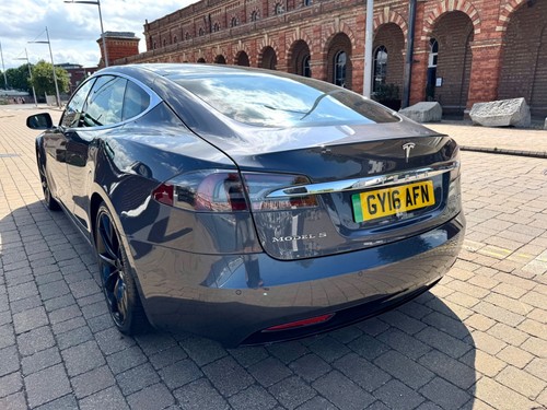 2016 TESLA MODEL S 90D ONLY 53K - UNLIMITED FREE SUPERCHARGING SC01 TRANSFERABLE - Picture 6 of 24