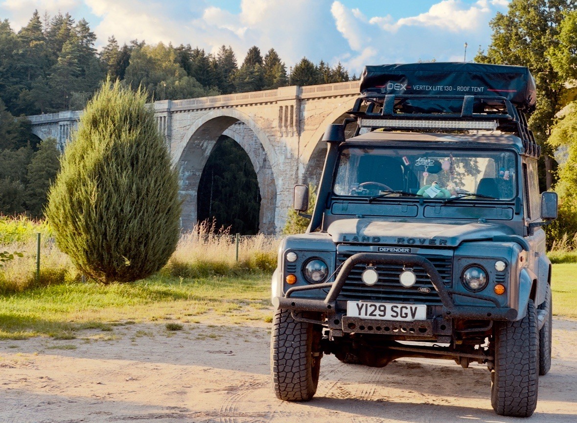 Land Rover Defender 2001