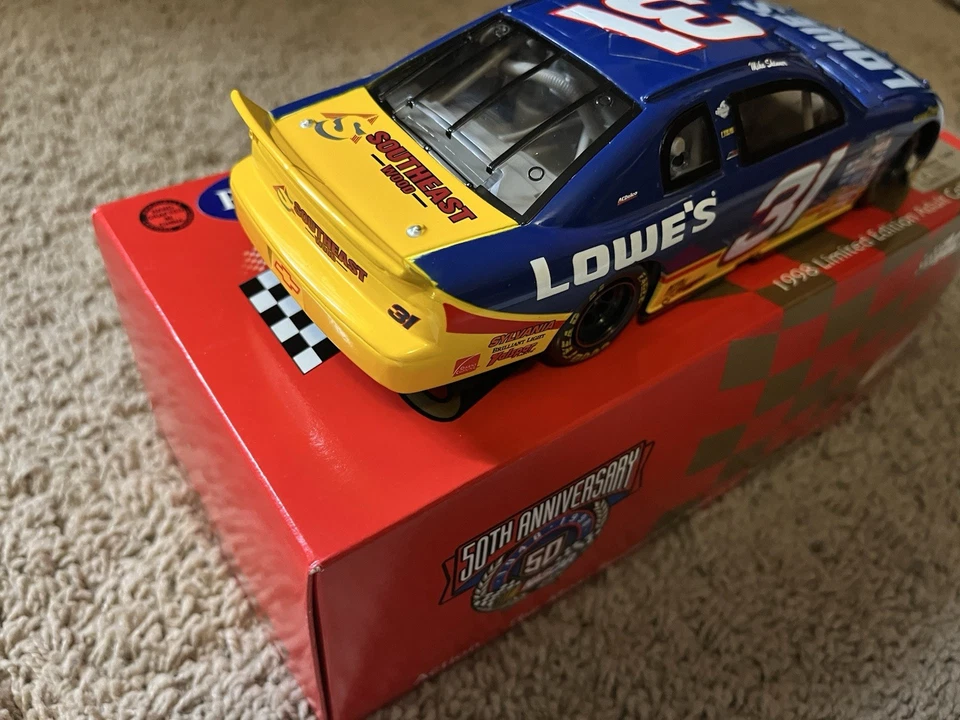 Mike Skinner #31 Lowe’s 1998 Monte Carlo 1:24 CW Banco NASCAR Acción 50TH ANV Foto 2 de 4