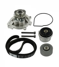 Pompe à eau Fiat 130