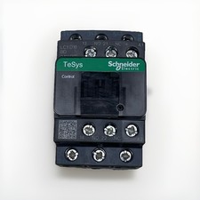 Schneider Electric TeSys LC1D18BD (réf. 035477) – Contactor tripolaire 24 V DC