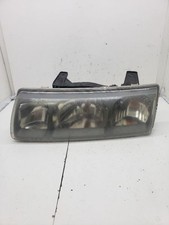 2002-2004 Saturn Vue Driver Left Headlight 709957 2002-2004 Saturn Vue Driver Left Headlight 709957