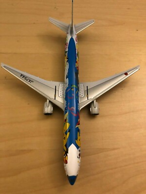 ANA All Nippon Boeing 777-300 JA754A 