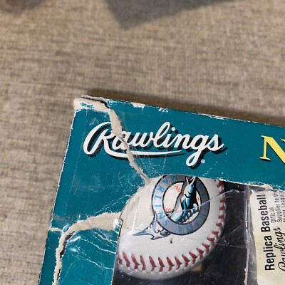 MLB Baseball Rawlings National League Replica 16 Baseballs